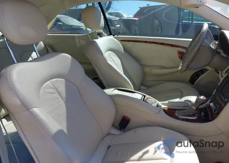 2008 Mercedes-Benz Clk 350 from USA, damaged, VIN WDBTJ56H38F236864